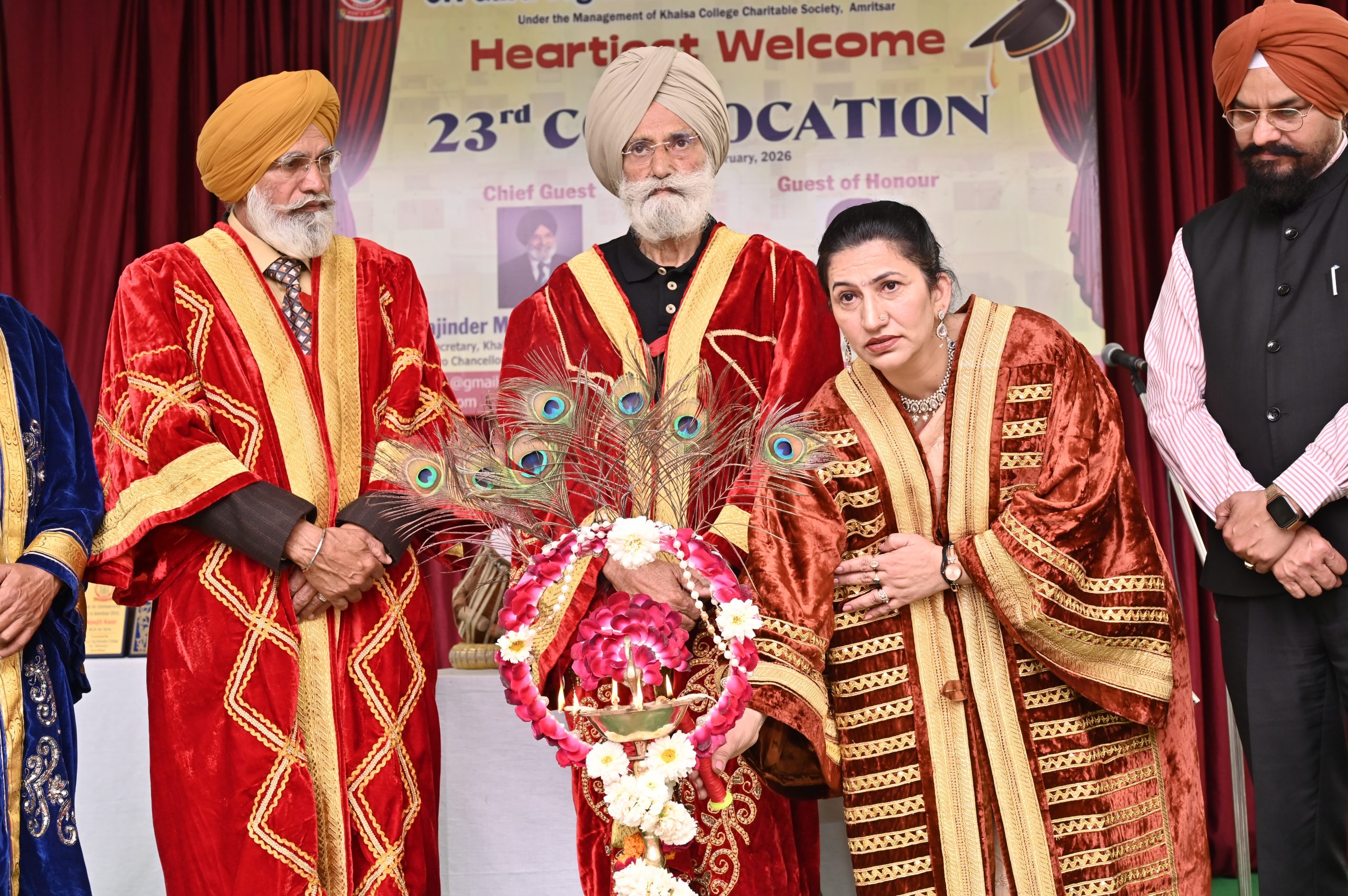 Image gallery marquee