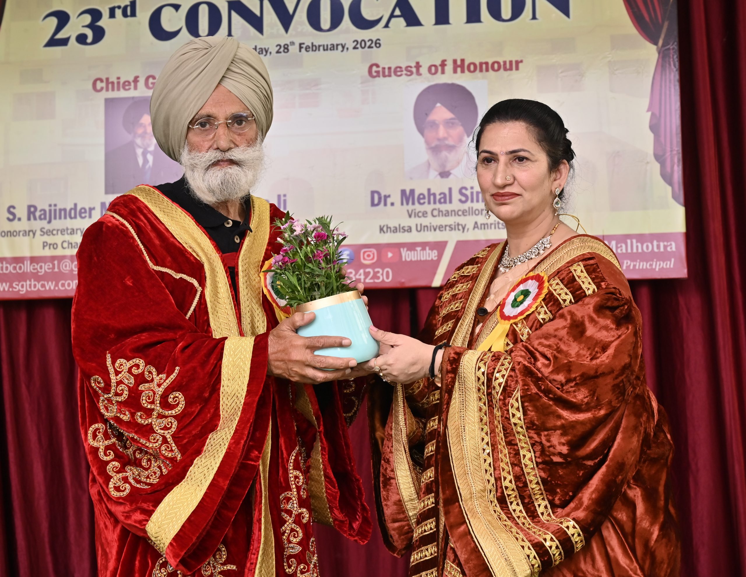 Image gallery marquee