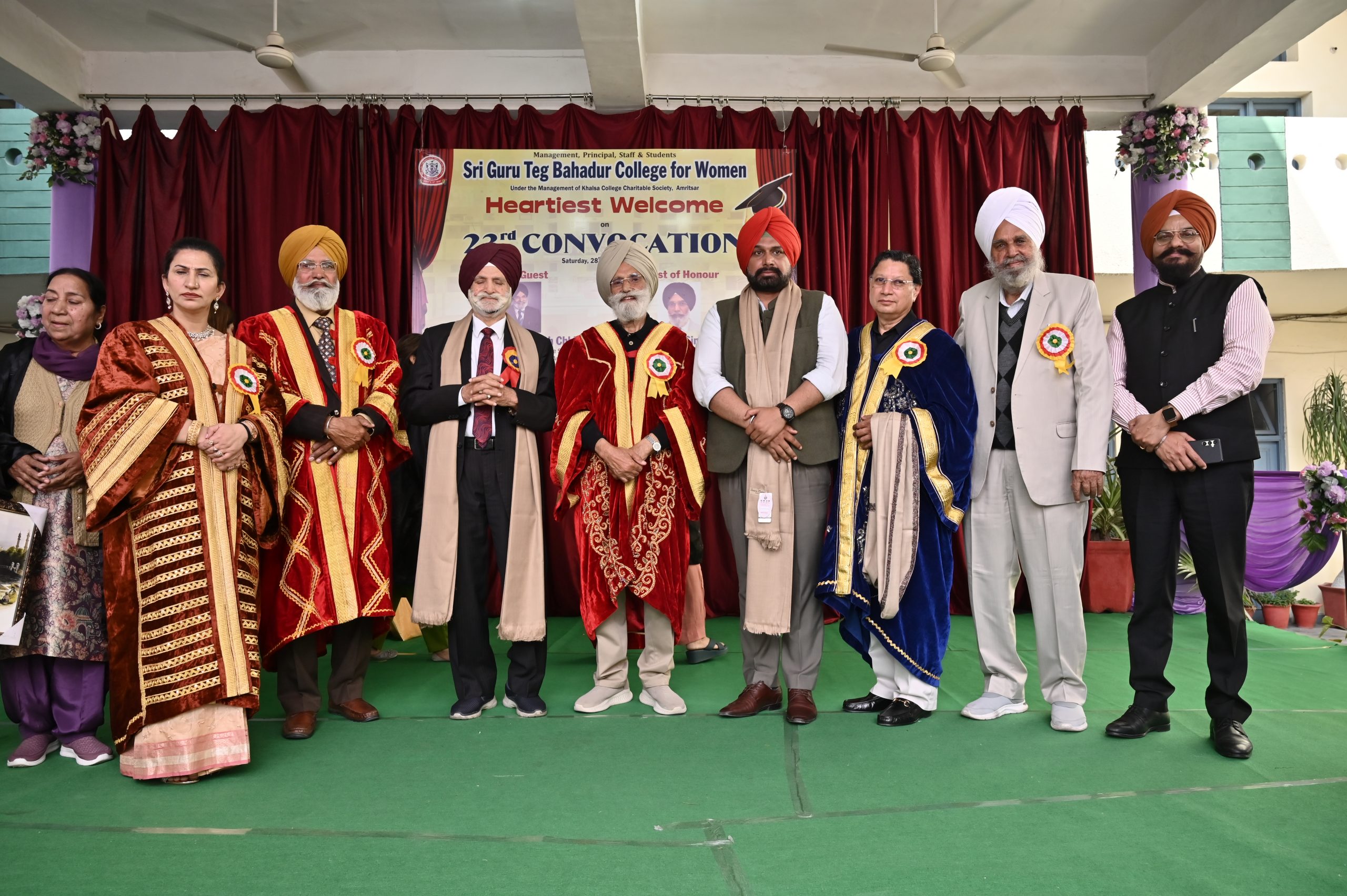 Image gallery marquee